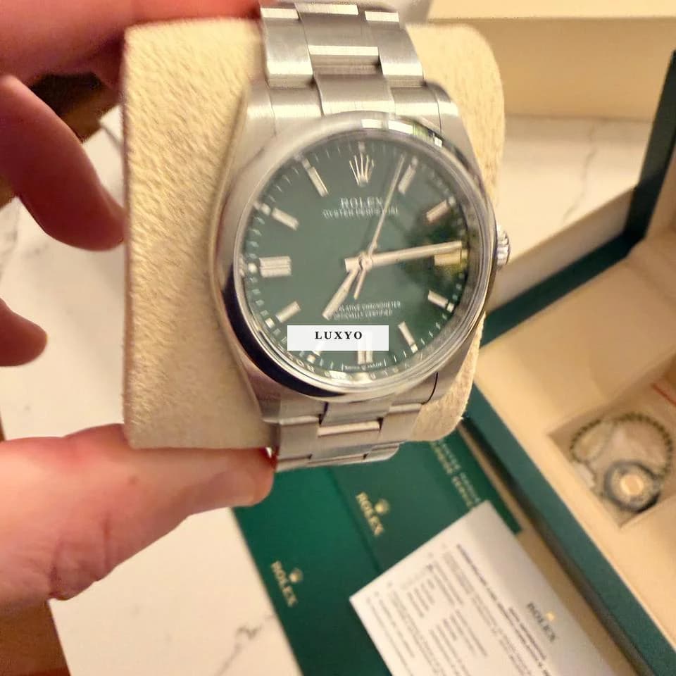 Rolex Oyster Perpetual 36 Full set green dial - Thumbnail 3