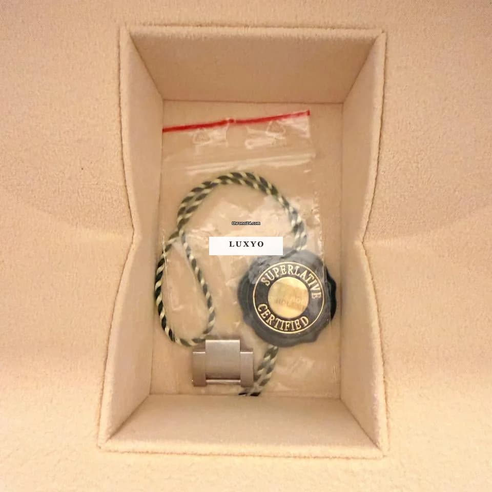 Rolex Oyster Perpetual 36 Full set green dial - Thumbnail 5