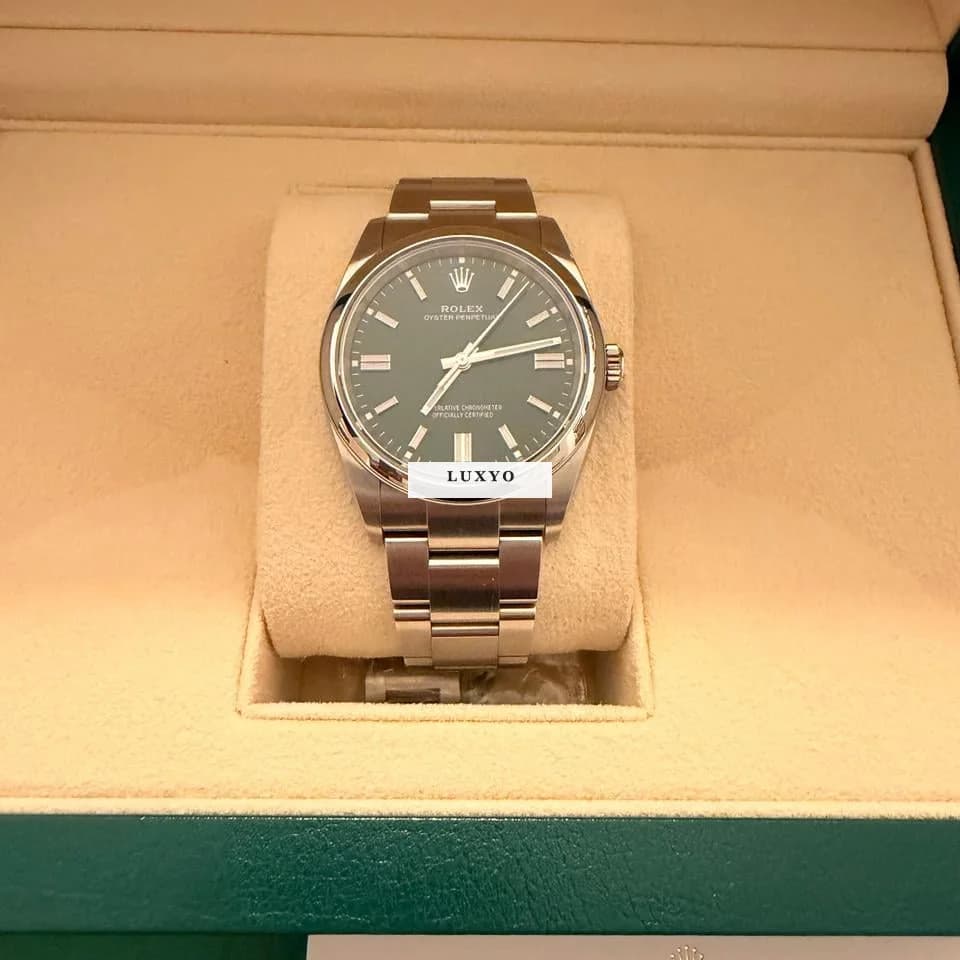Rolex Oyster Perpetual 36 Full set green dial - Thumbnail 9