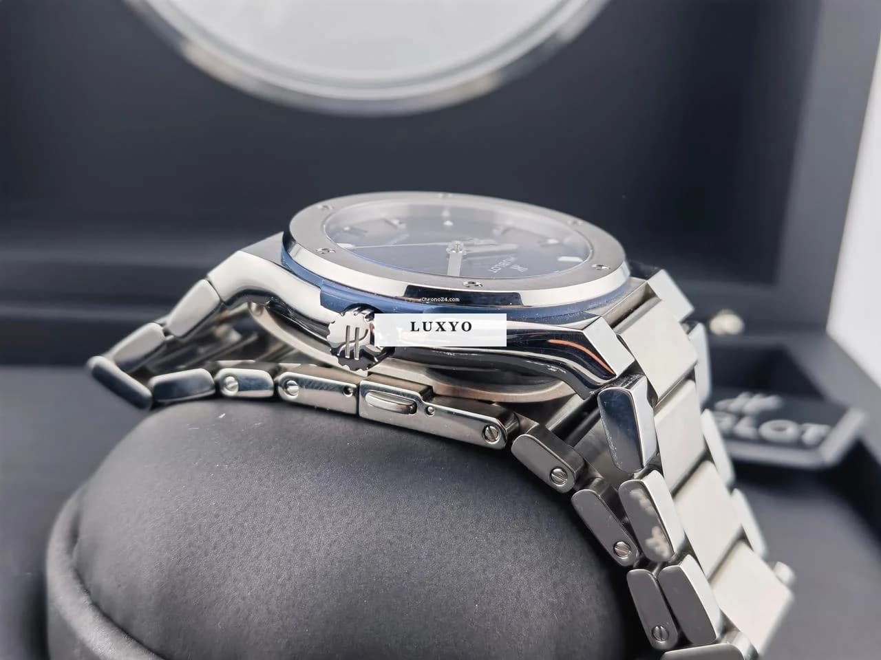 Hublot Classic Fusion Blue Box and Papers - Thumbnail 6