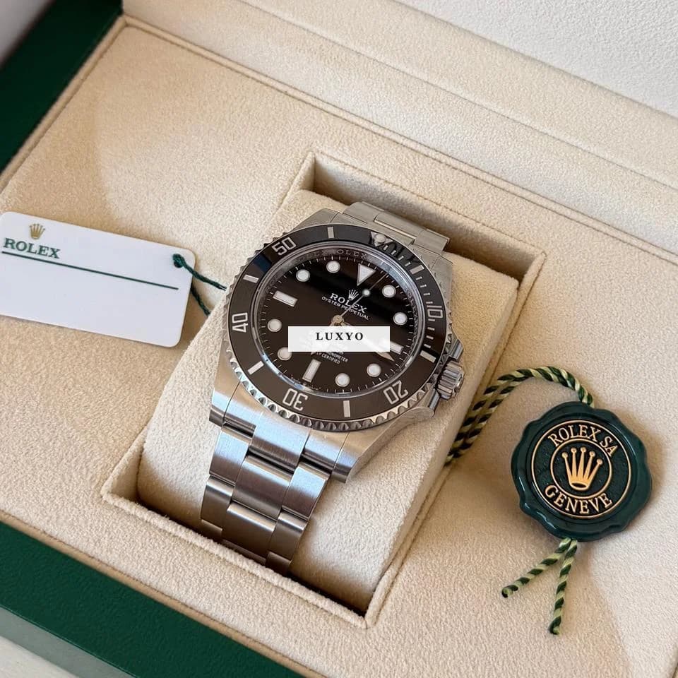 Rolex Submariner 126610 Schwarz Full-Set 2024 Neu - Image 1
