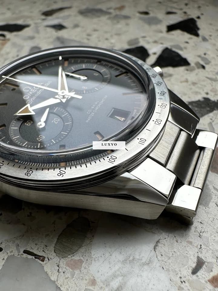 Omega Speedmaster Master Chronometer Full Set - 2024 - Thumbnail 4