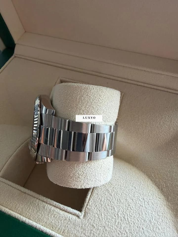 Rolex Datejust 41 Rolex Datejust 41 mit Diamanten, Fullset, ungetragen - Thumbnail 8