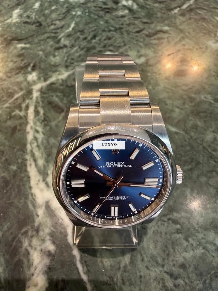 Rolex Oyster Perpetual 41 - Thumbnail 2