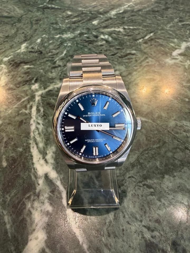 Rolex Oyster Perpetual 41 - Thumbnail 3