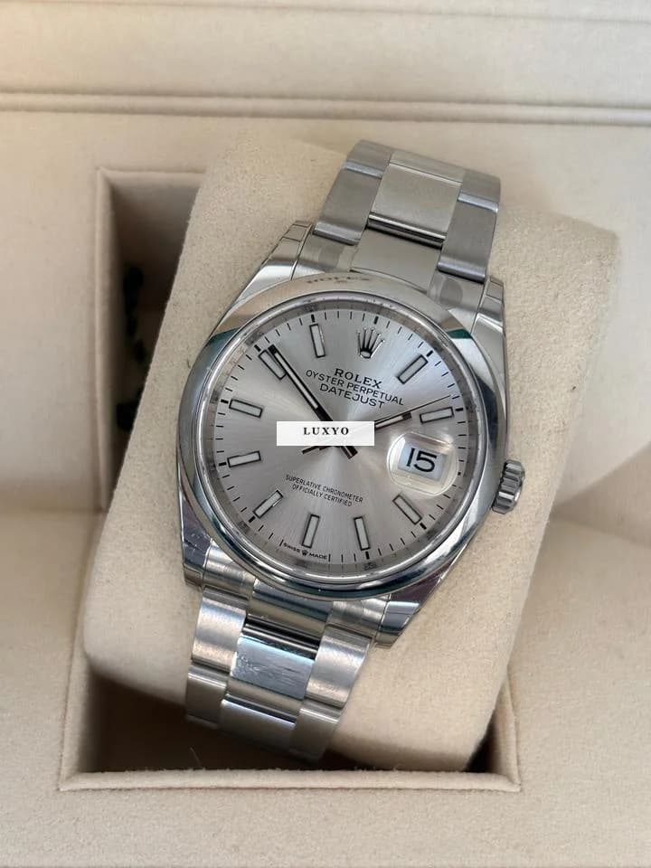 Rolex Datejust 36 Rolex Datejust 36 Ref. 126200 – Silver Dial – Oyster Bracele - Image 1
