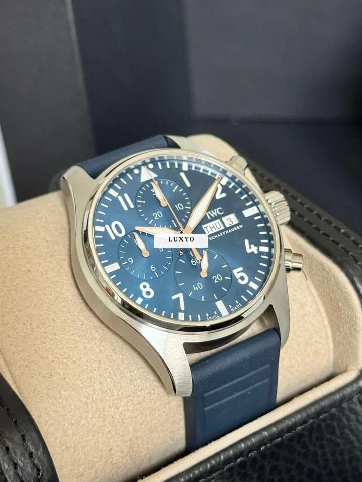IWC Pilot Chronograph 41 Le Petit Prince Full Set - Thumbnail 3