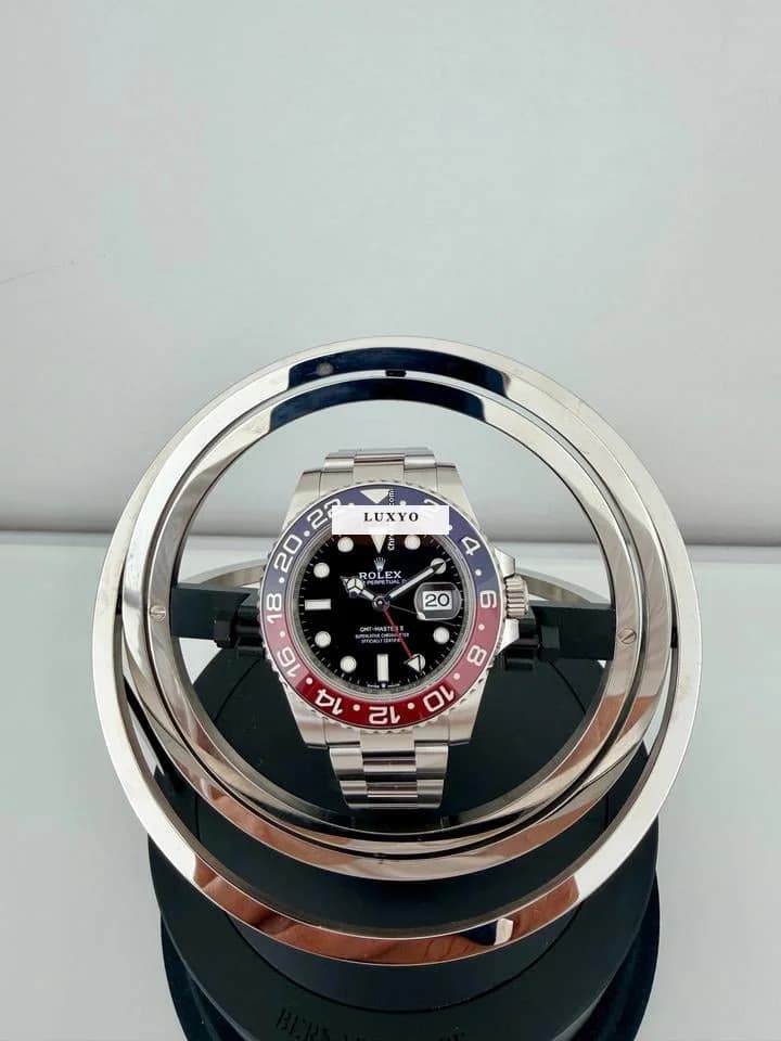 Rolex GMT-Master II Unworn - Thumbnail 2