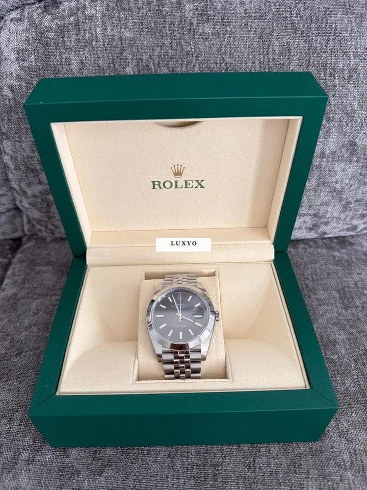 Rolex Datejust 41 Neuwertig - TOP Zustand - Image 1