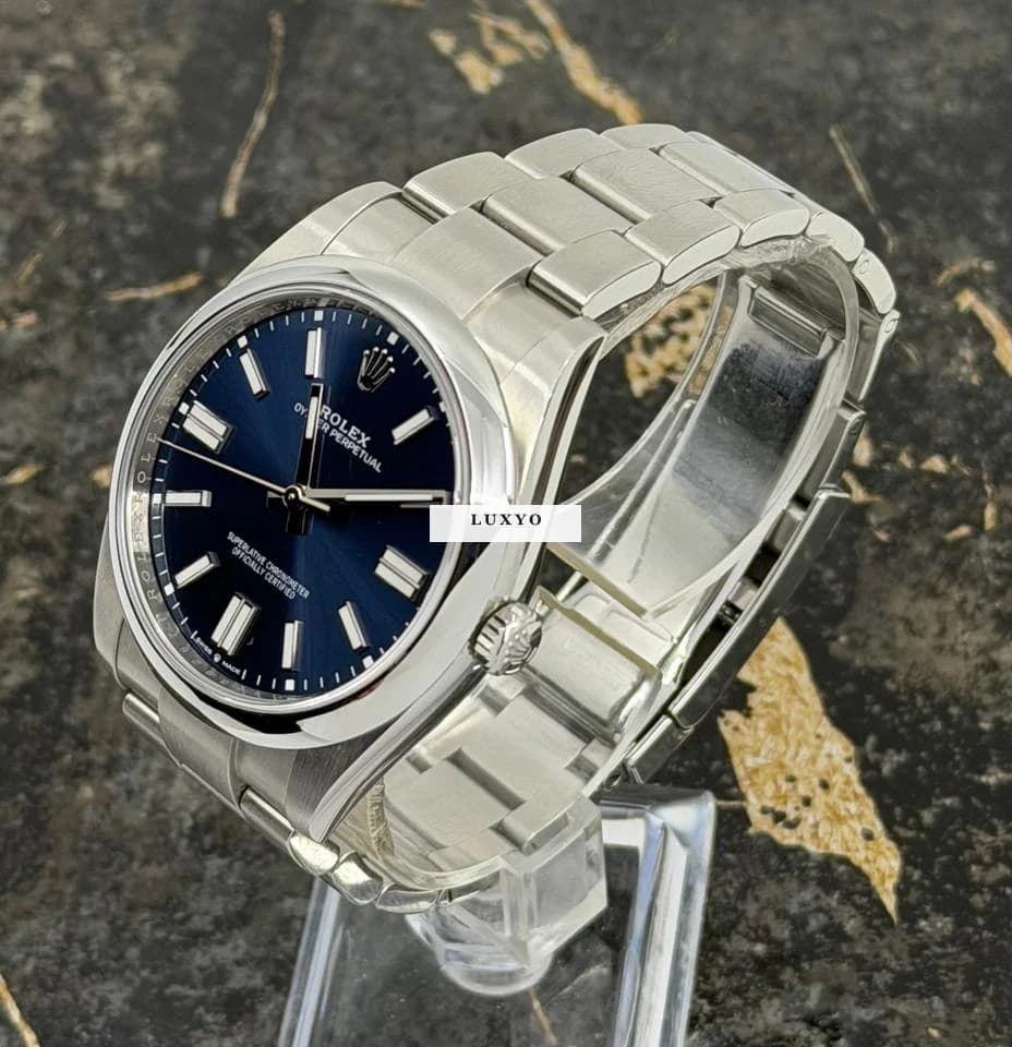 Rolex Oyster Perpetual 41 - Blue Dial - 124300-0003 - Thumbnail 3