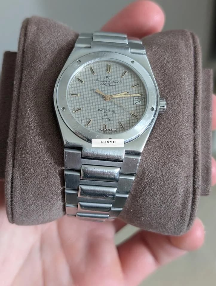 IWC Ingenieur New battery in April and cleaned, watch only - Thumbnail 6
