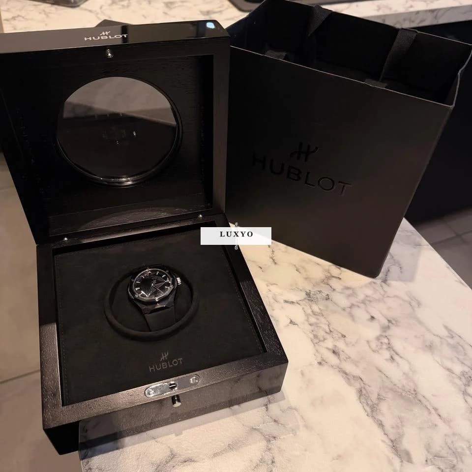Hublot Classic Fusion Orlinski Black Magic 40 Mm Très bon état - Boîte & garantie - Thumbnail 10