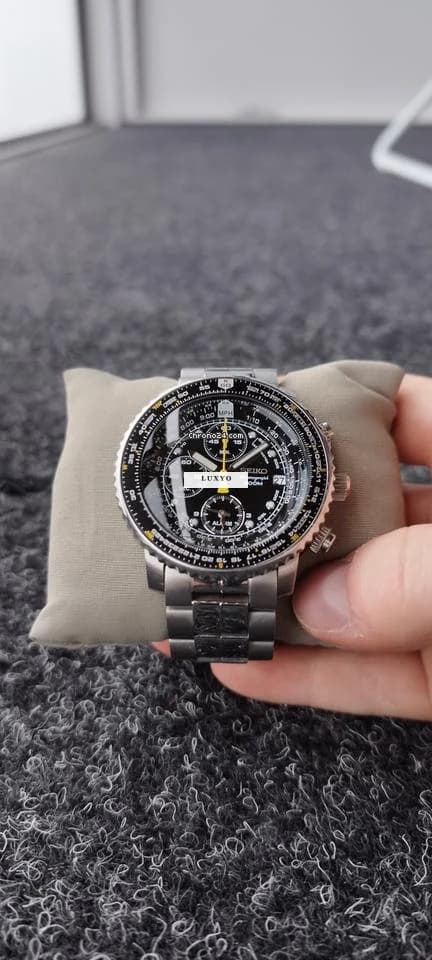 Seiko Flightmaster 2022 Full Set - Image 1