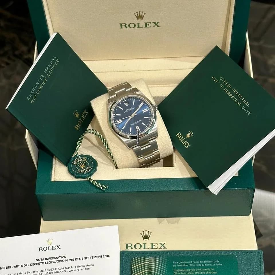 Rolex Oyster Perpetual 41 ROLEX OYSTER PERPETUAL 124300 -003 FULL SET - Image 1